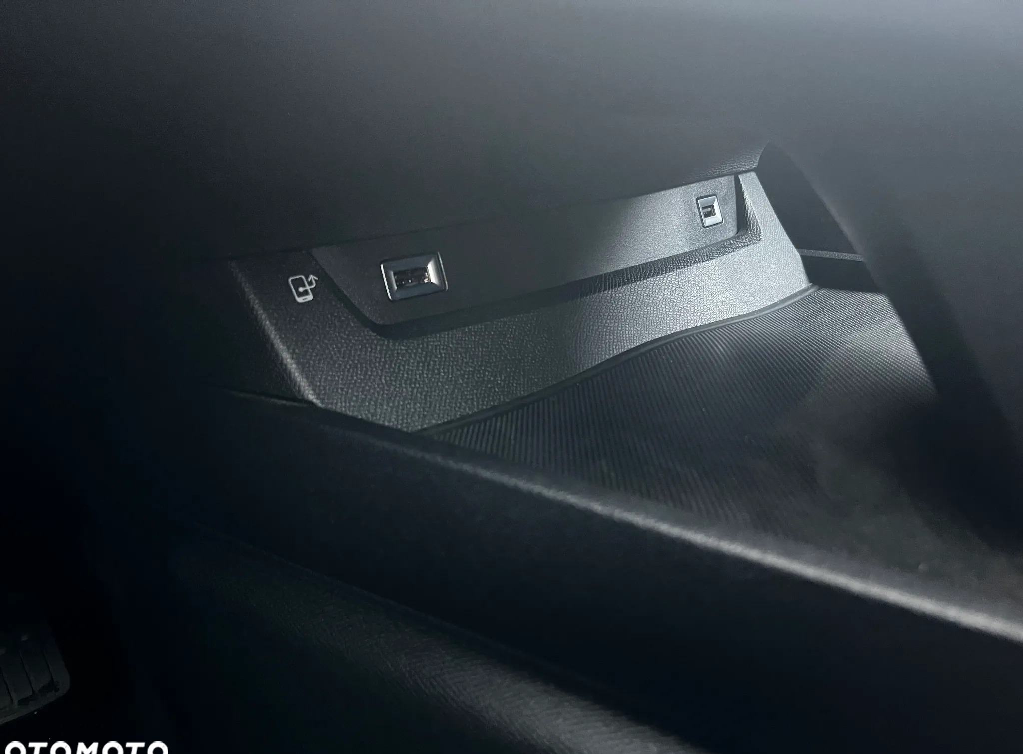 Peugeot 508 cena 125000 przebieg: 27000, rok produkcji 2022 z Piwniczna-Zdrój małe 781